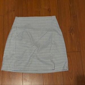 brandy melville cara skirt